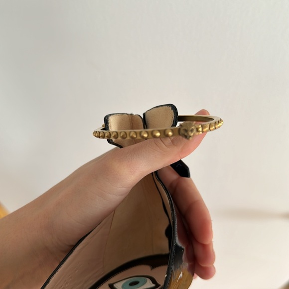 MOVING SALE!!! GUCCI HEELS NEVER WORN! Size 42 - Picture 9 of 9